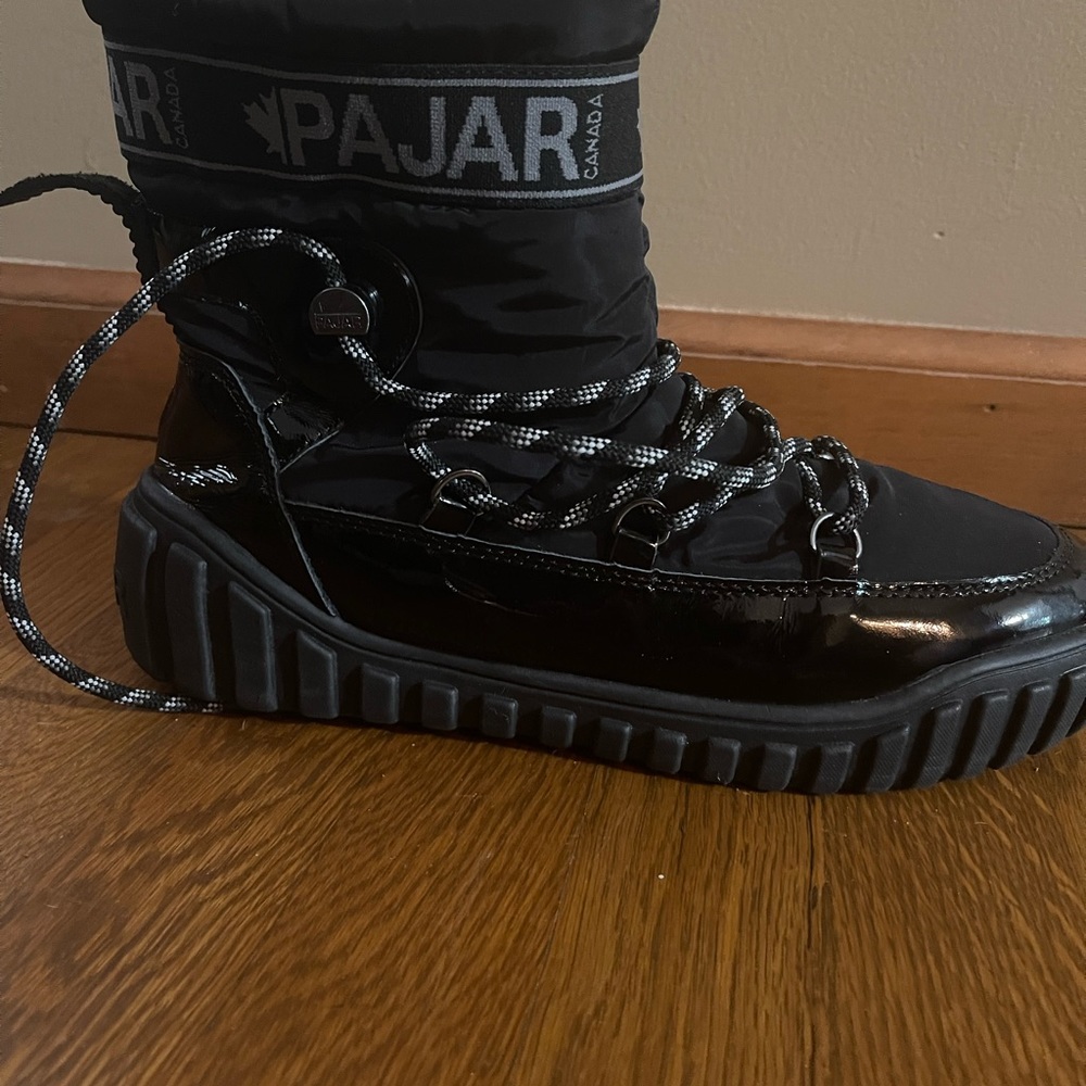 Pajar snow boots